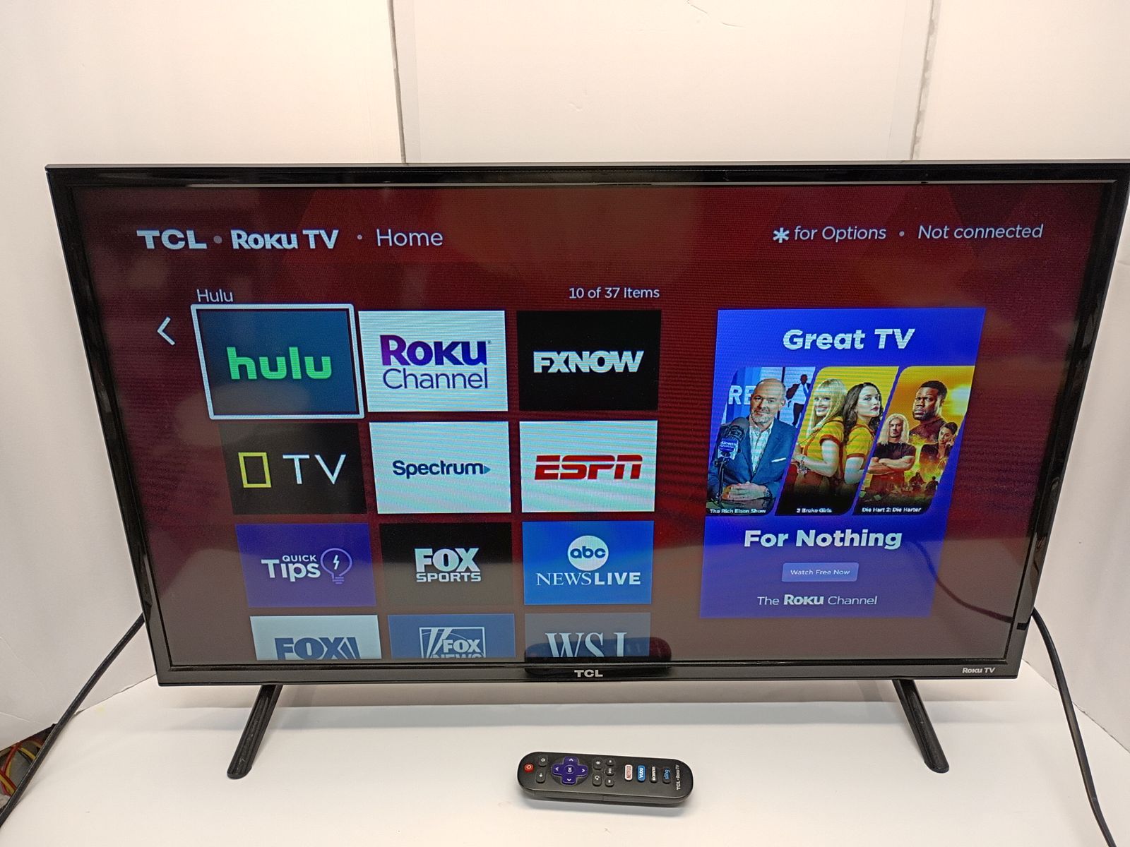 Roku TV TCL Model 32S301 Smart LED 32" Inches with Remote Like New
