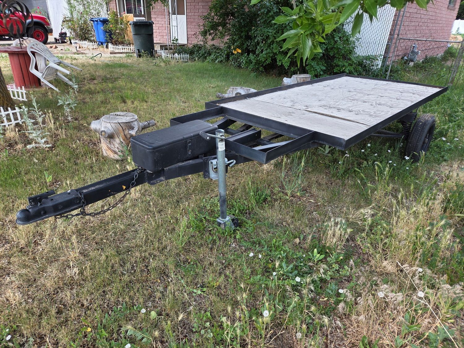 Main image 7