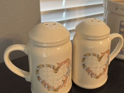 Adorable vintage set