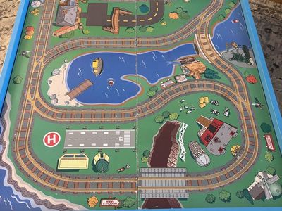 Train Table - READ DESCRIPTION