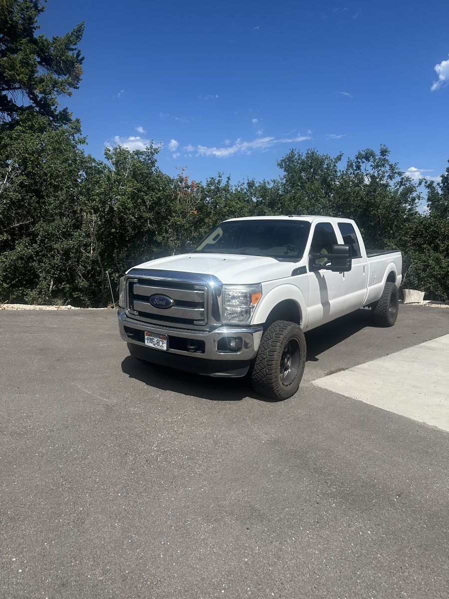 2016 Ford F-350 XLT Lariat
