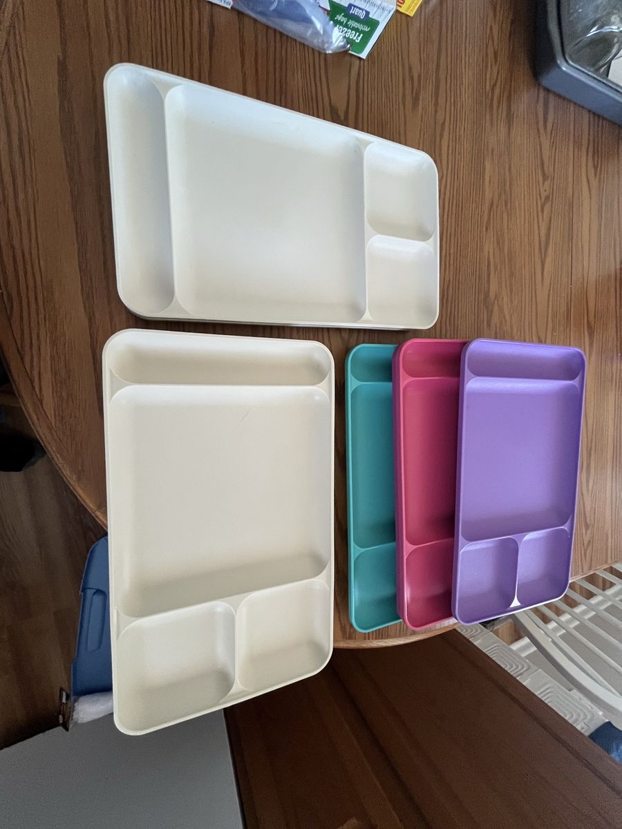 Vintage Tupperware trays