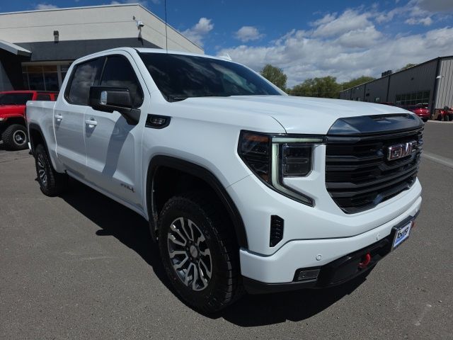 2023 GMC 1500 AT4