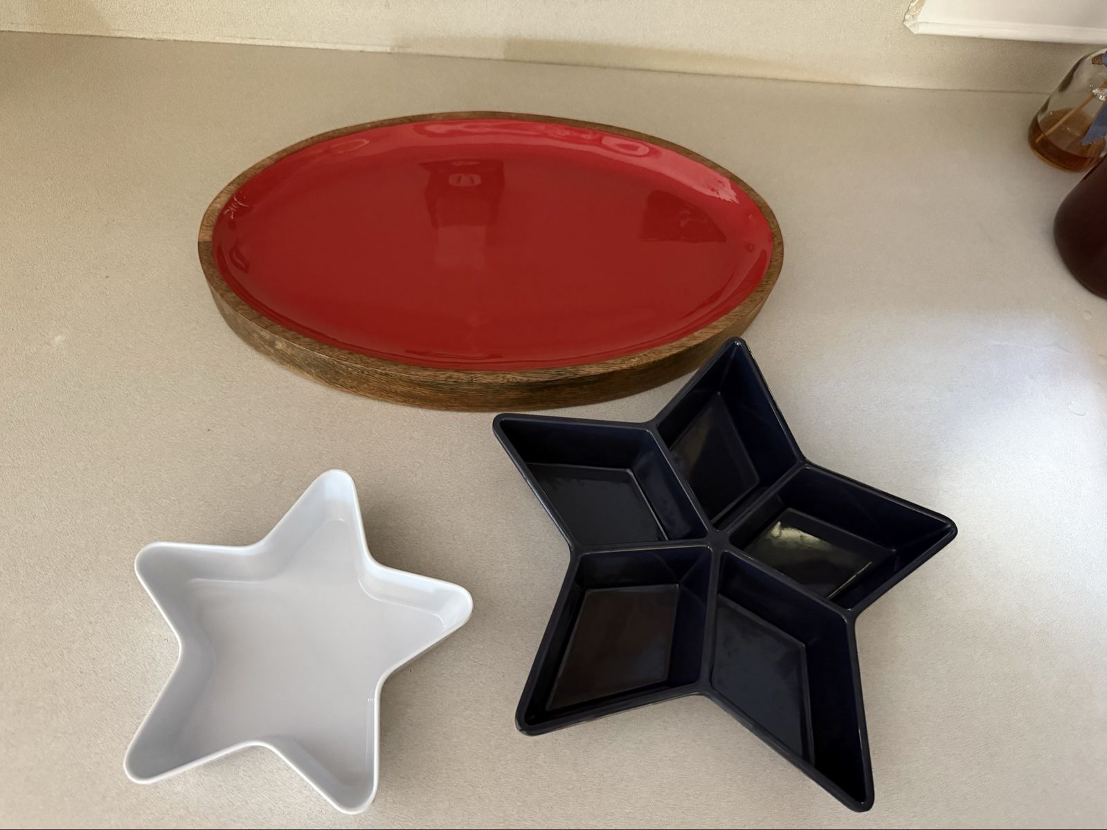 Main image 3