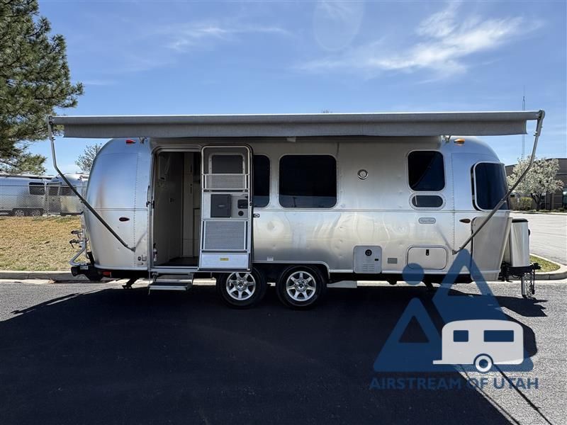 Used 2021 Airstream Flying Cloud 23FB QUEEN
