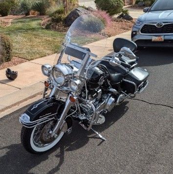 2008 Harley-Davidson Road King Classic FLHRC - Stage 3 103", ABS, Dealer Maintained