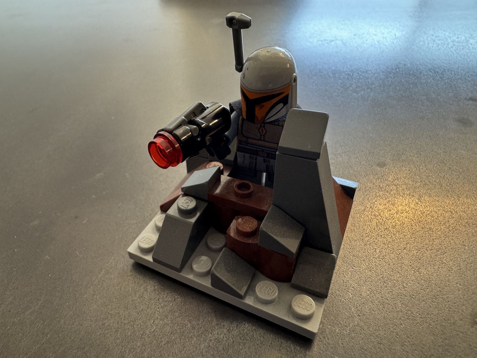 Main image 7
