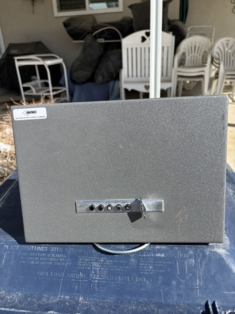 Amsec Pistol Safe