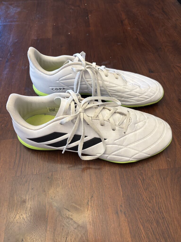 Shoes - Adidas Indoor Soccer