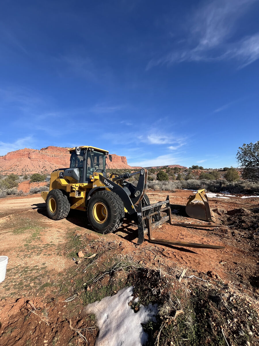 2021 624P John Deere Loader