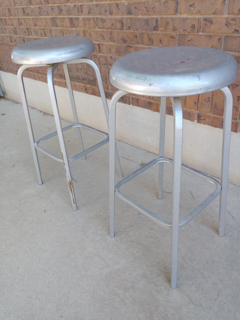Set of 2 Vintage Metal Bar Stools - Silver Metal Round Top Shop Stools