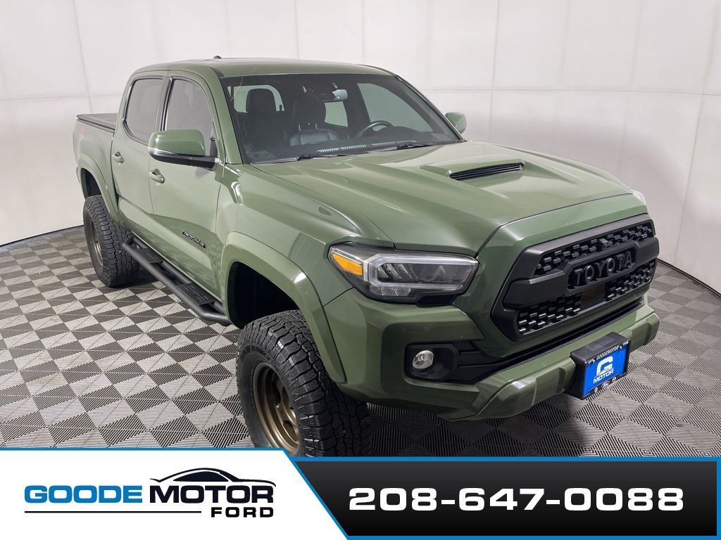 2022 Toyota Tacoma TRD Sport
