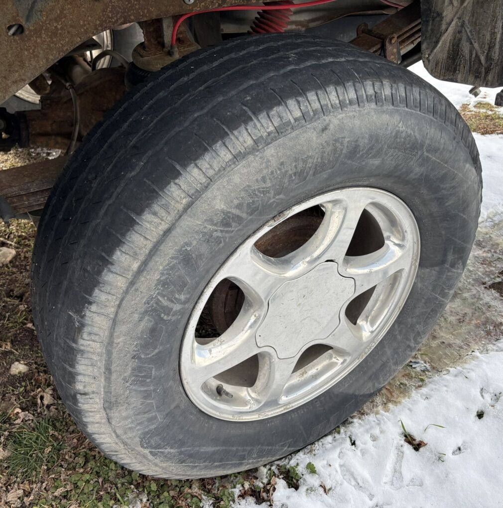 GM GMC Chevy cadillac 6 Lug wheel & Tire 6x139.7