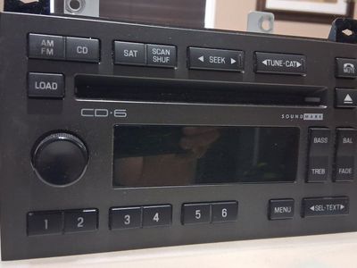 SOUNDMARK CD-6 Car Stereo AM/FM CD Player Tuner for Lincoln Town Car.