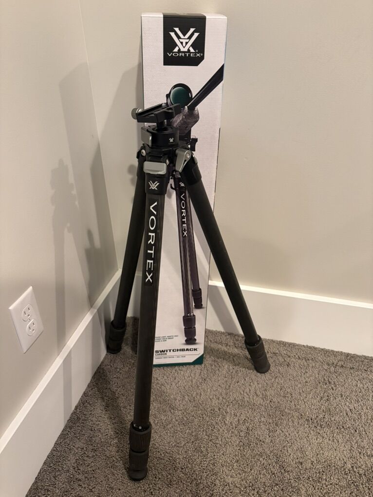 Vortex Switchback Carbon Tripod