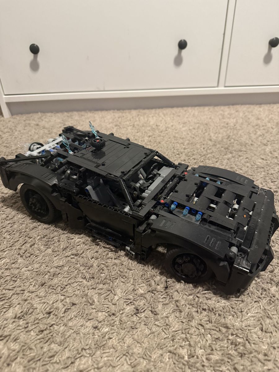 LEGO Technic The Batman - Batmobile