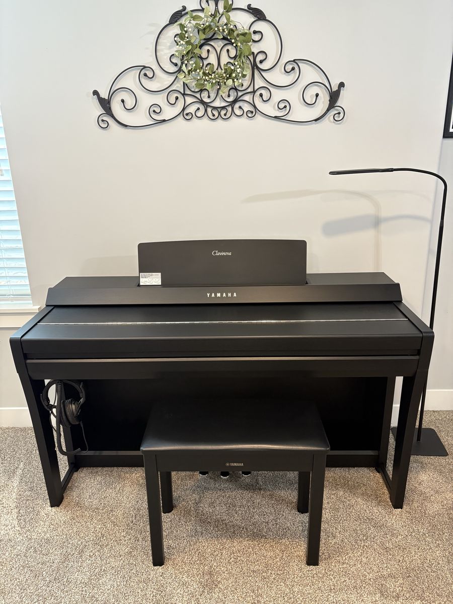 Clavinova Digital Piano