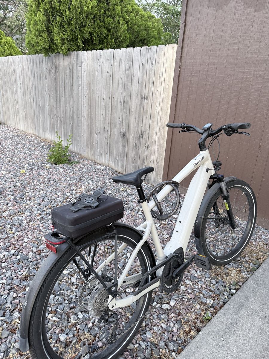 Specialized Turbo Vado XL Electric Bike - Light Gray, Excellent Condition