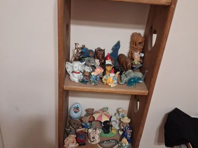 Knick knacks