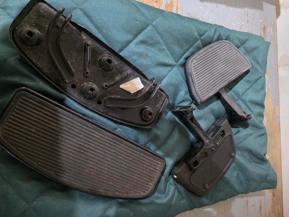 OEM Harley-Davidson Driver and Passenger Floorboards Set