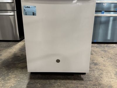 GE DISHWASHER WITH STAINLESS STEEL TUB