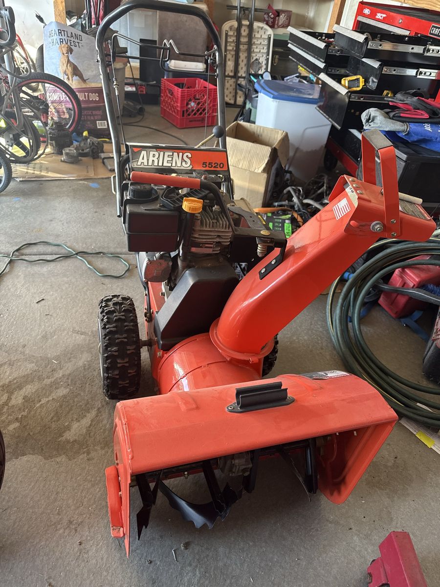 Ariens 5520 snowblower