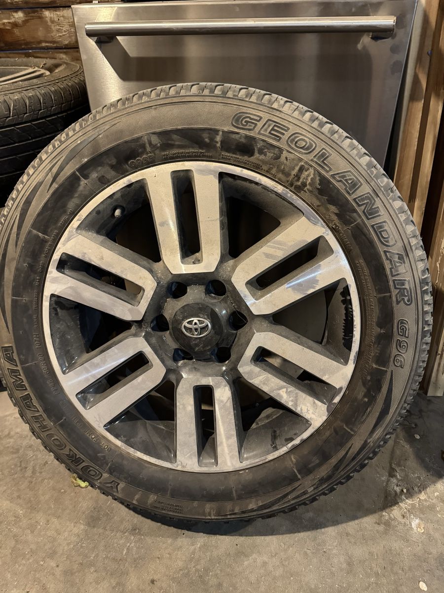 Toyota 4Runner 20” OEM wheels.