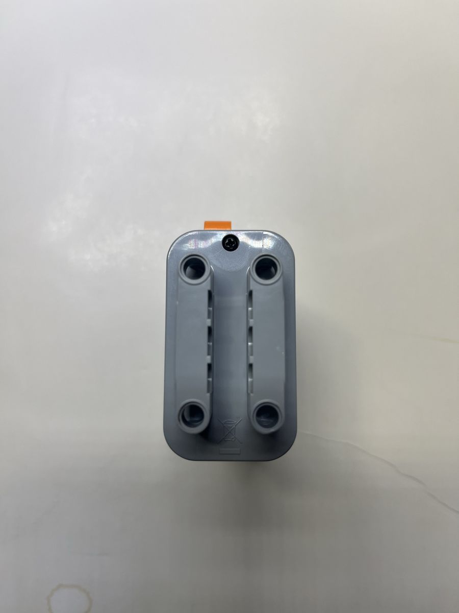 Main image 7