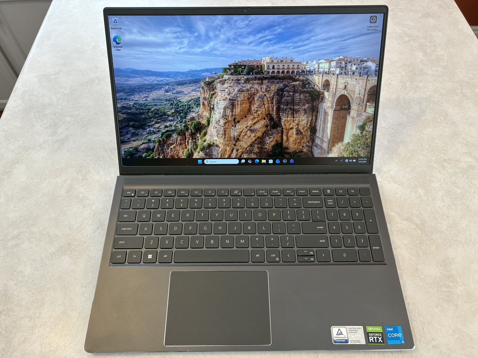 EXCELLENT BATTERY -- Dell Vostro 15 7510