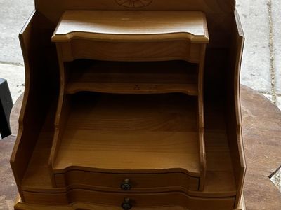 Lovely Elegant Wooden Desk Organizer