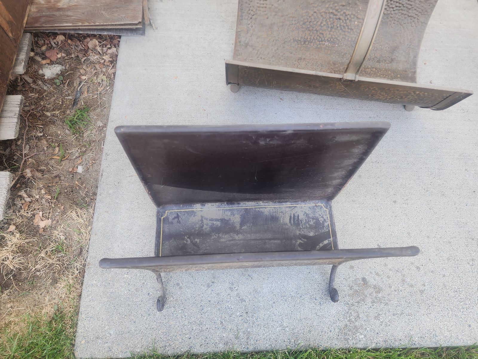 Main image 6