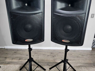 I DJ , Weddings, Parties Events!