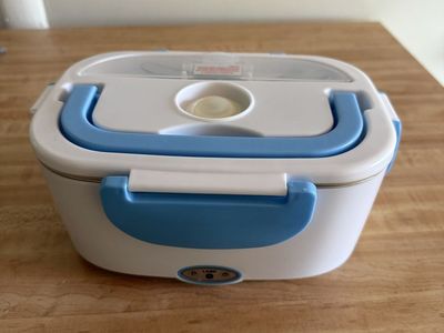 Electric Lunch Box - 1.5L Capacity, Plug Car / Home - Portable Food Warmer - **NEW / Never User**
