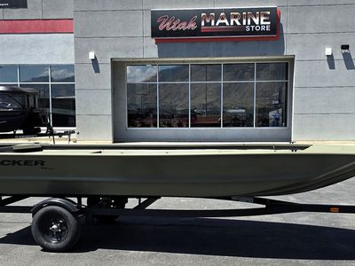 2027 Tracker 1648 Grizzly Boat w Trailer !!!