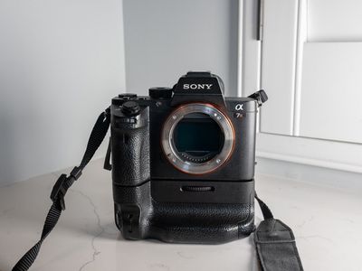Sony A7rII 42 Megapixel Full-frame Camera