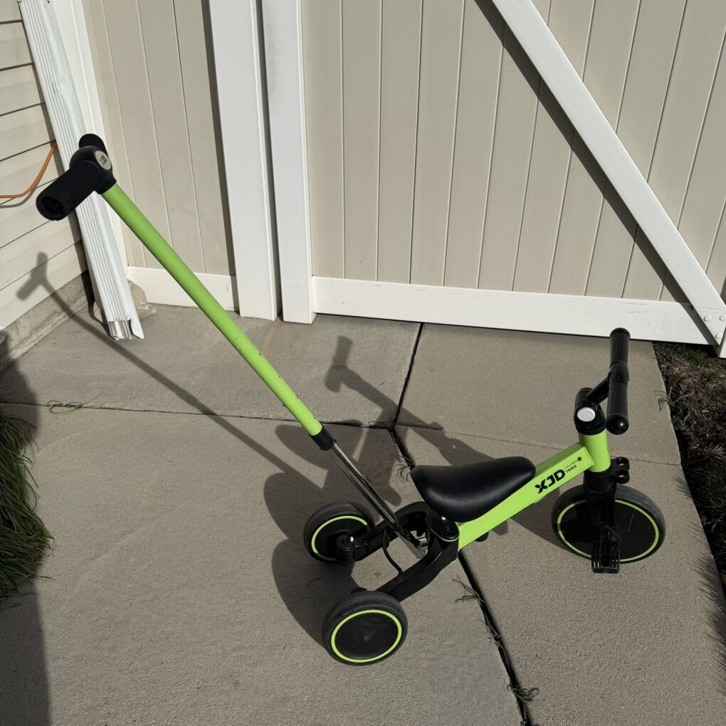 XJD Children Trike 3 Wheels Easily Adjustable Parental Control Arm