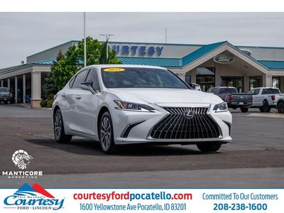 2025 Lexus ES Base