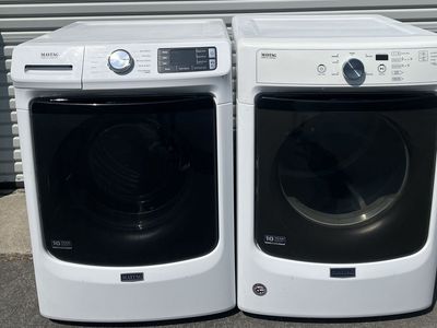 Stackable Maytag Maxima Washer & Electric Dryer With Wrinkle Control And Steam-Free Local Delivery.