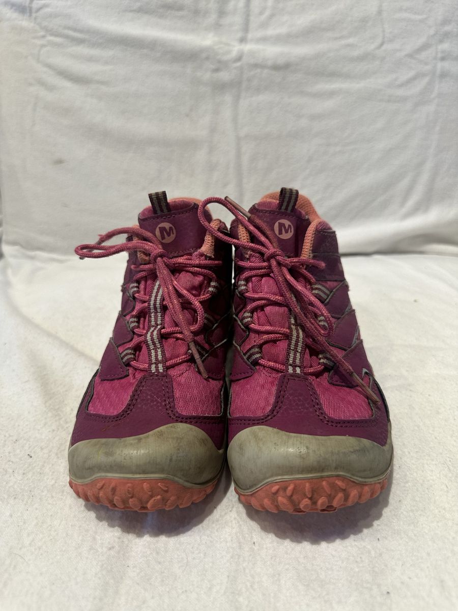 Merrell youth size 1.5 chameleon WP hot pink/plum mid hiking boots