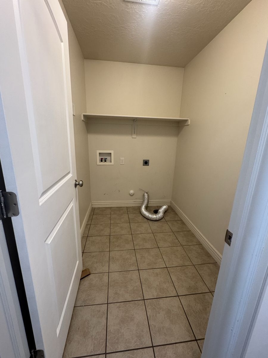 Main image 14