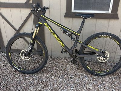 Rocky Mountain Altitude 750 MSL Carbon Full Suspension Mountain Bike - Size M