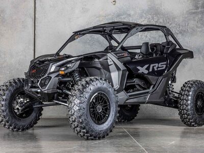 2026 Can-Am® Maverick X3 X rs Turbo RR Triple Black_7.6 in.