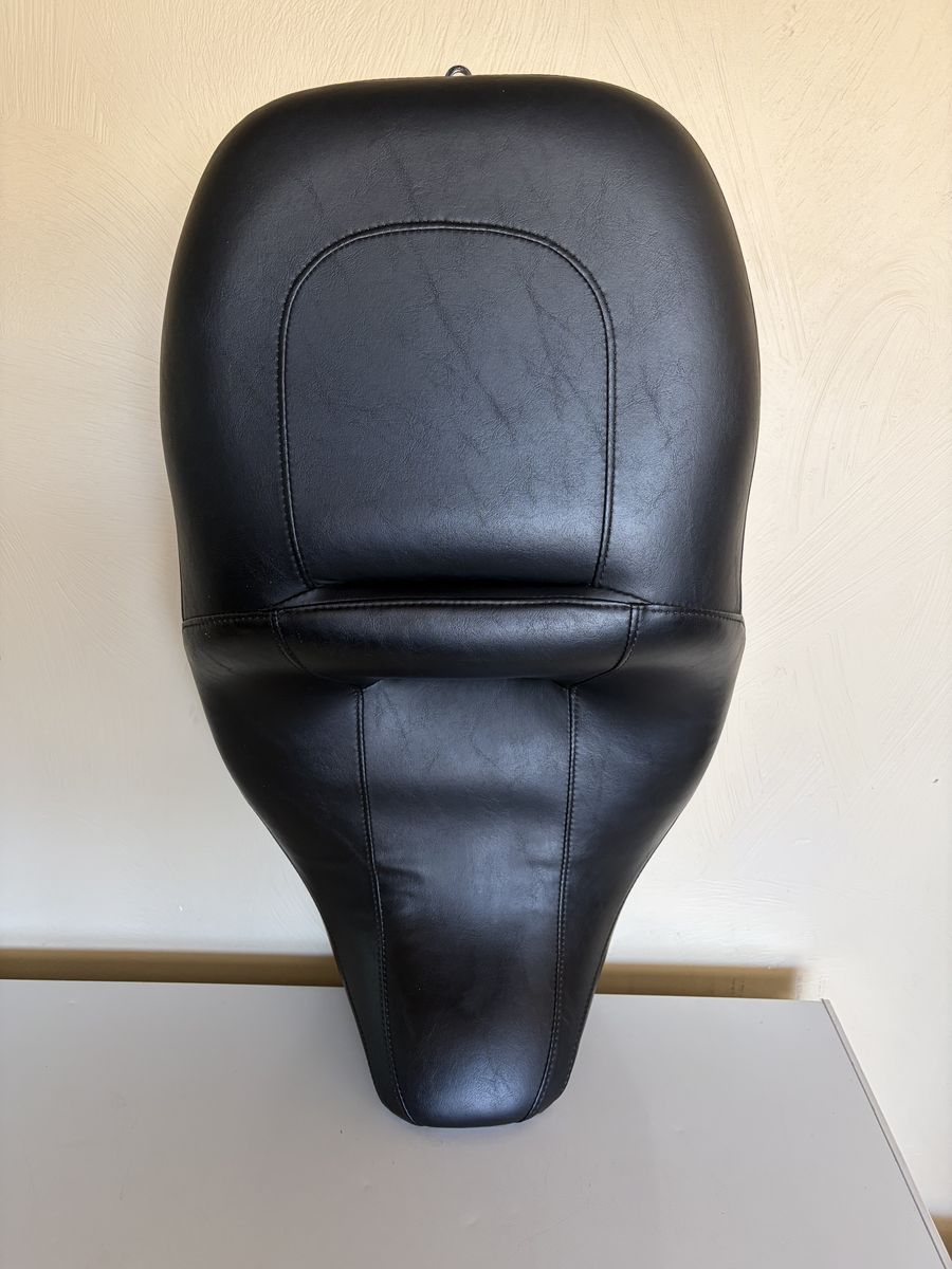 Harley Davidson Sundowner Touring Seat