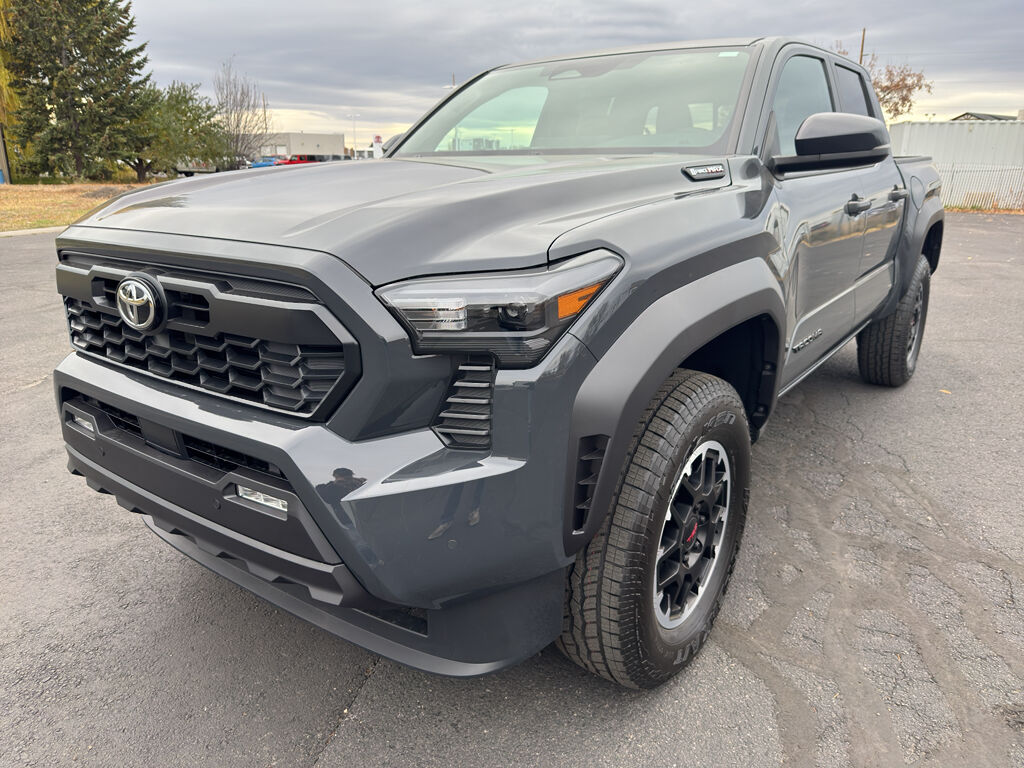 2025 Toyota Tacoma TRD Off-Road HV