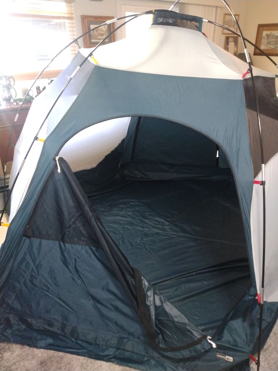 Camp Hut 4 from REI