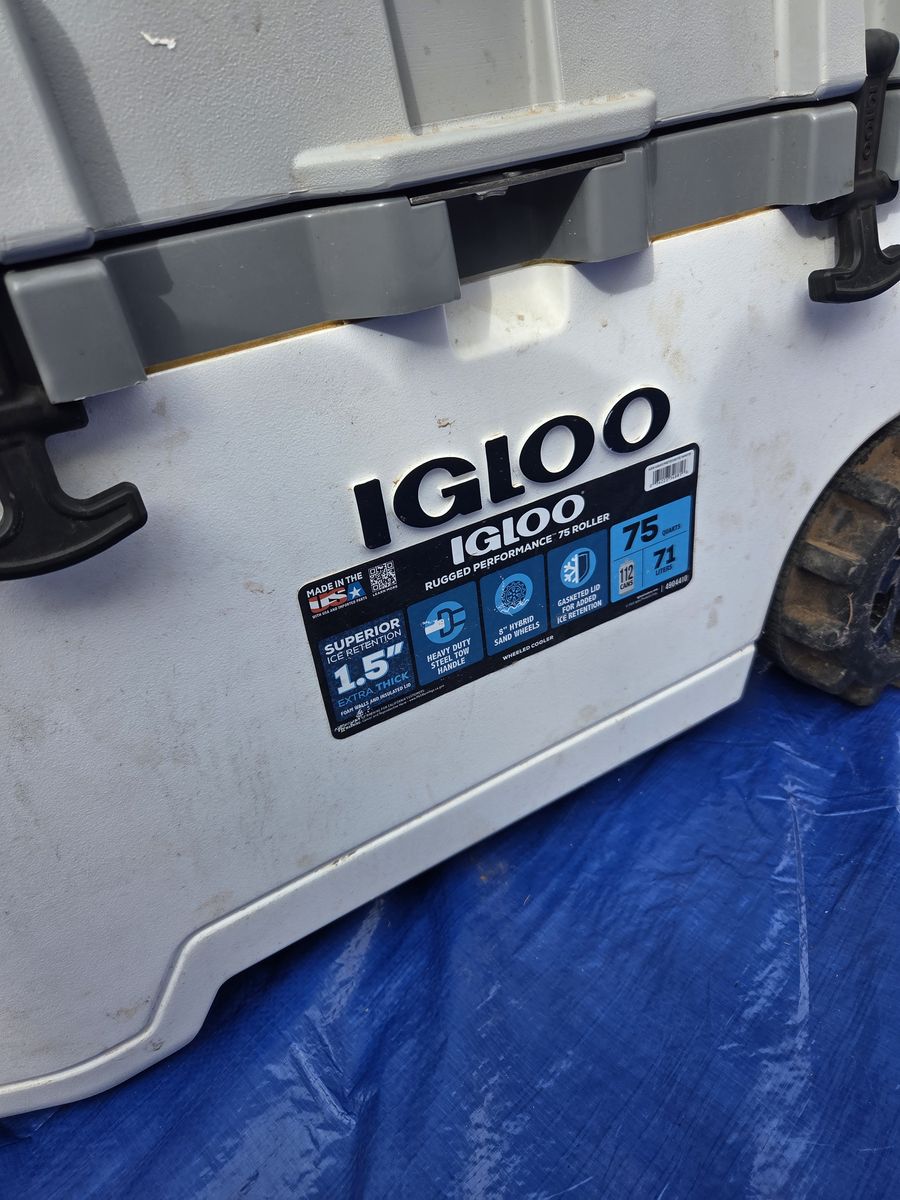 Igloo cooler excellent condition!