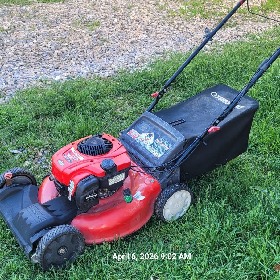 Troy bilt self propelled good working conditions