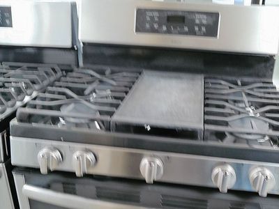 Gas Stove~Stainless Steel~90 Day Guarantee~Griddle
