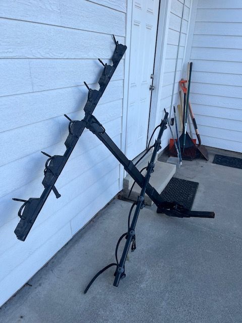 Yakima Hangover 6 hitch bike rack