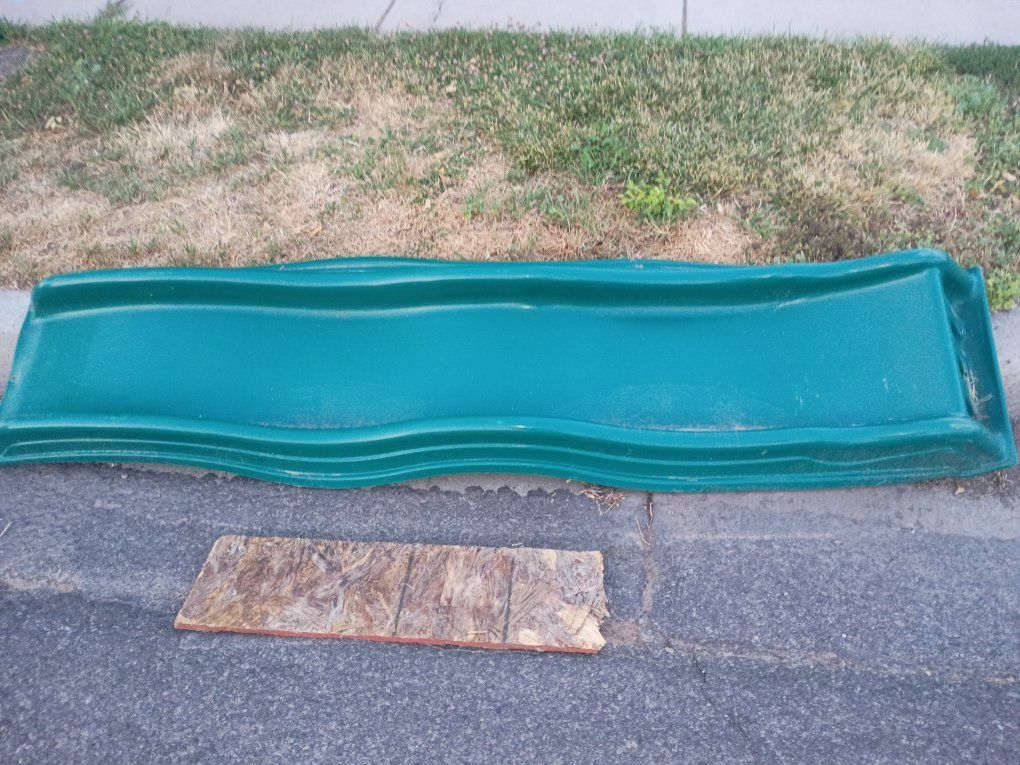 Green Plastic Wave Slide Attachment for Playset or Treehouse